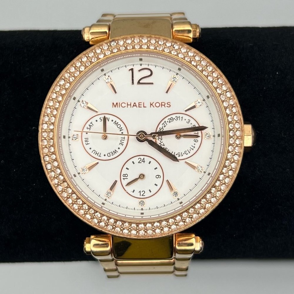 Michael Kors Rose Gold & Crystals Ladies Watch Extra Links &Working - Picture 6 of 11